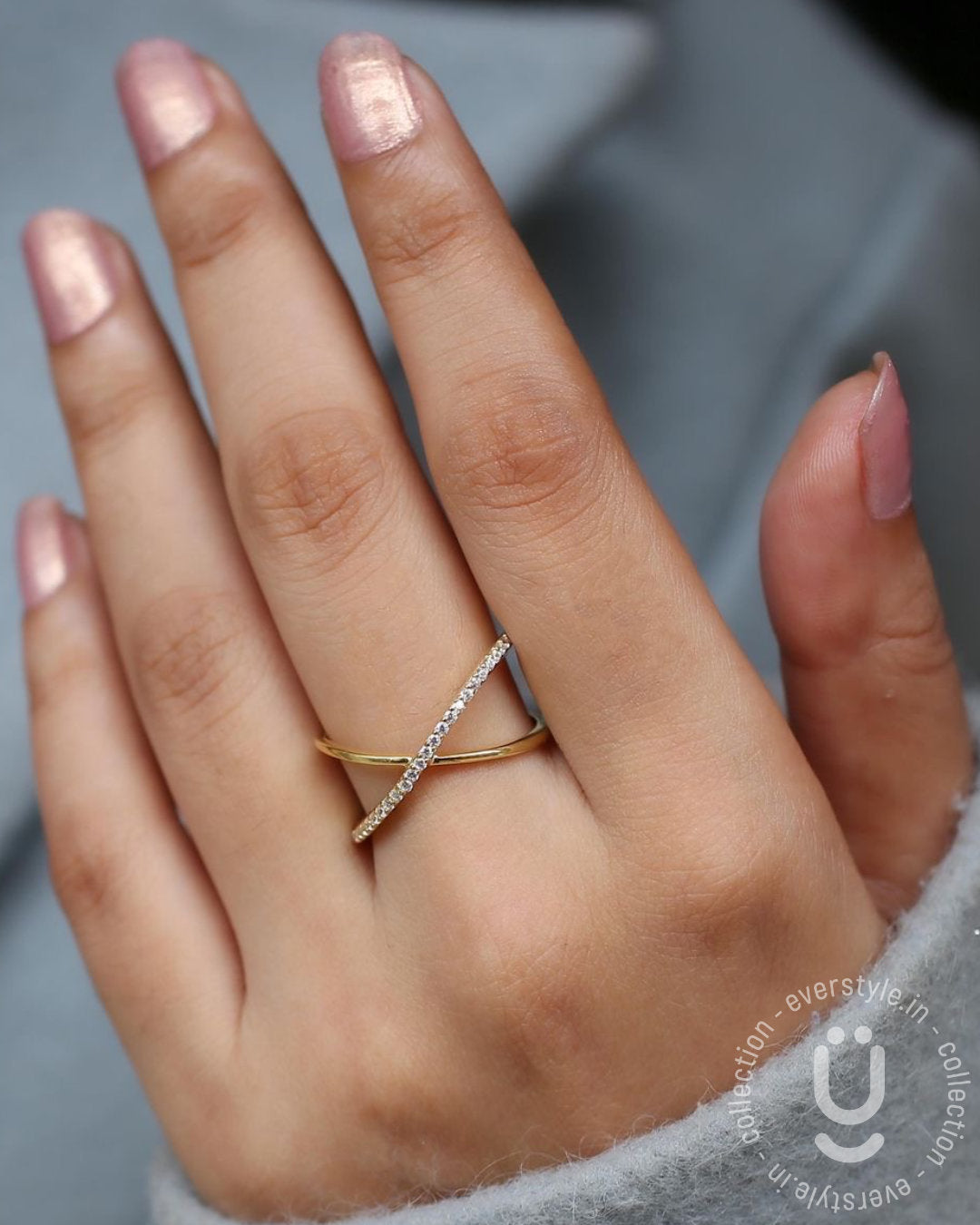 Anti-Tarnish Gold Infinity Finger Ring With Adjustable Size