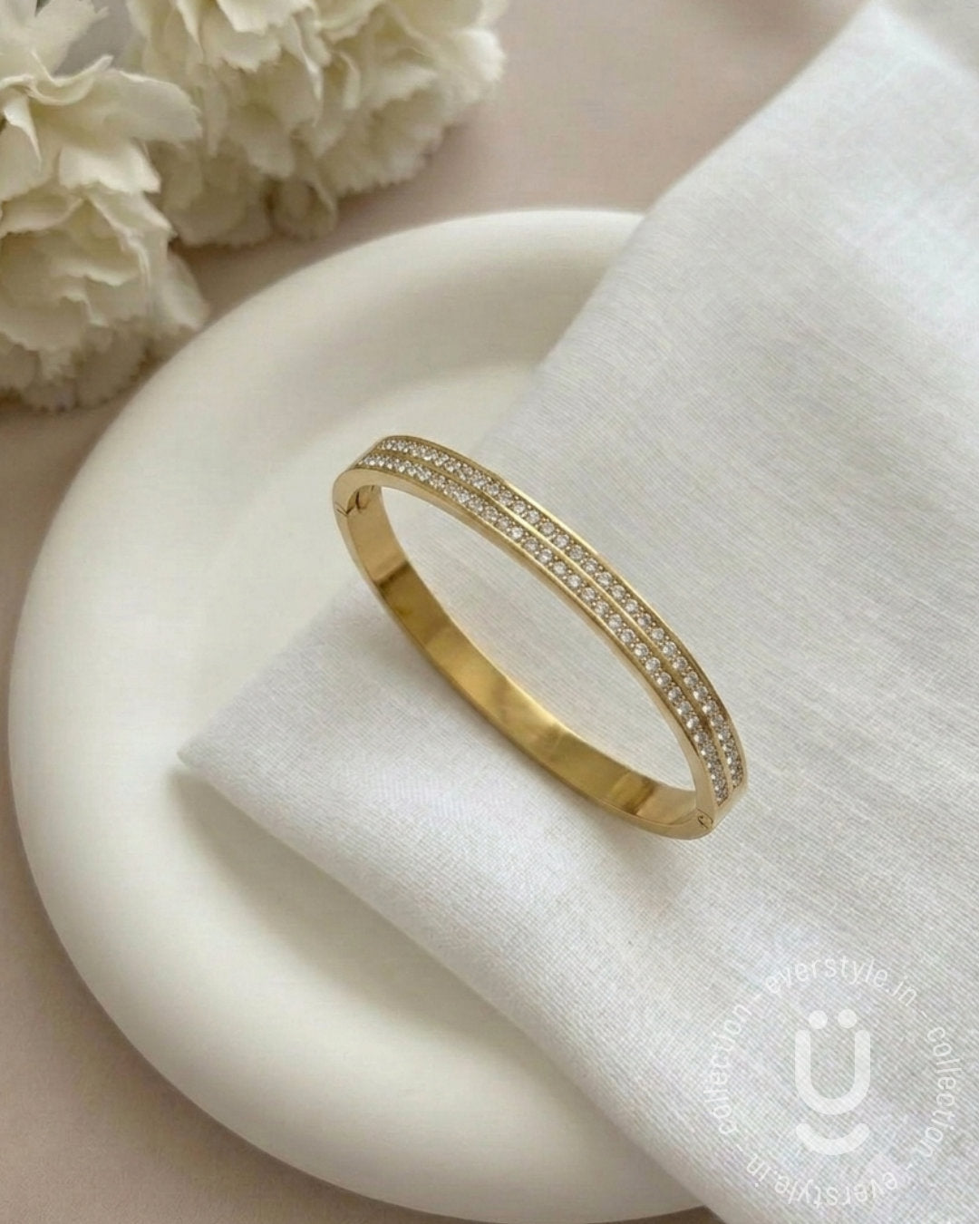 Anti-Tarnish Gold Bangle Adjustable Size 2.2