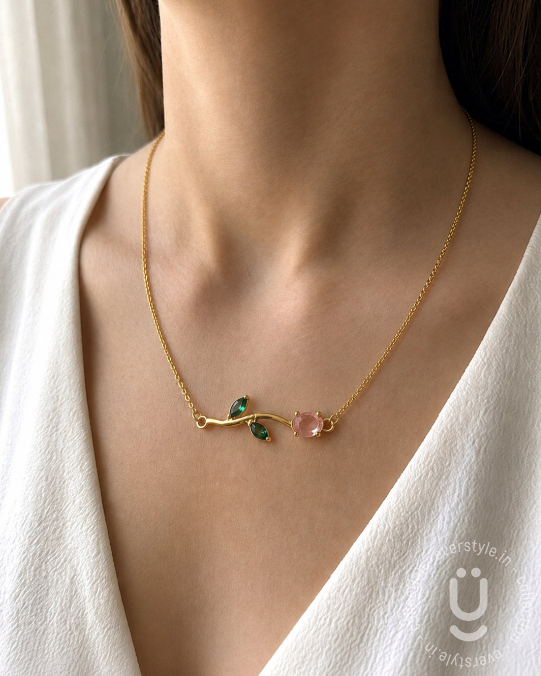 Anti-Tarnish Gold Tulip Stone Pendant Necklace